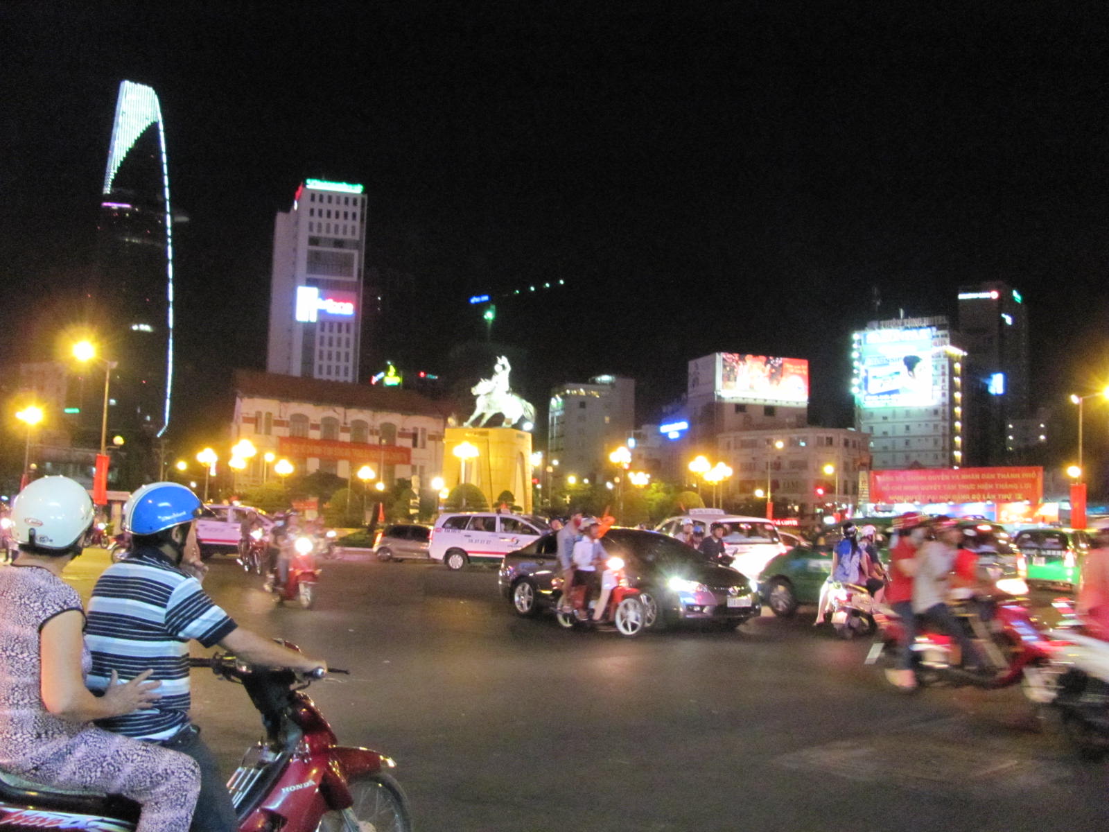 CrossWalkSaigon.JPG